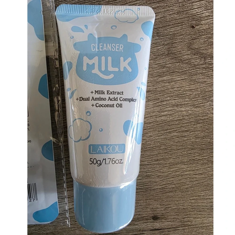 Laikou Milk Hydration Skincare Gift Set 7pc Cow Print Headband Serum Mask Cream